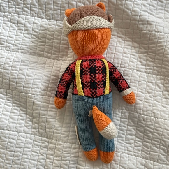 Cuddle + Kind Wyatt the Fox Little 13inch knit toy - Picture 4 of 8